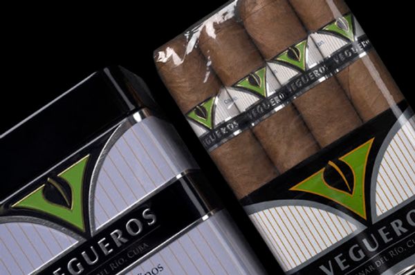 Четыре Habanos в атмосфере этого лета. Земля