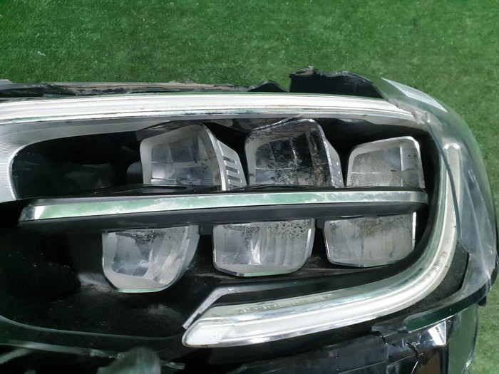 Битая Фара левая Mercedes GLC X253 (2019-2022) LED