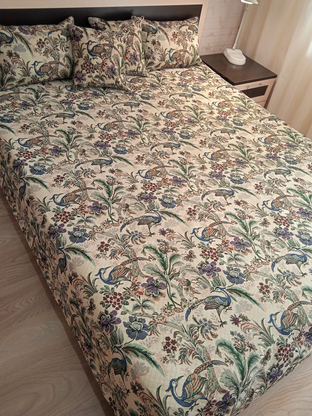 Покрывало гобеленовое Птица дивная 1,5-спальный (150х200)