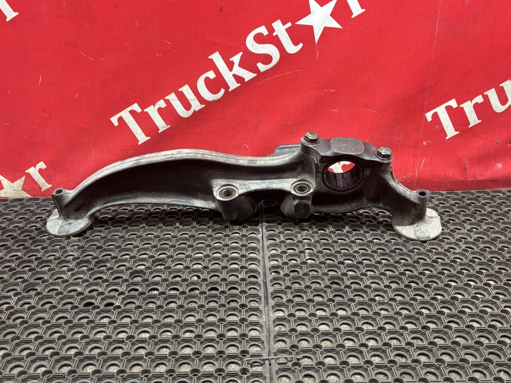 Кронштейн пневморессоры правый 2023г.