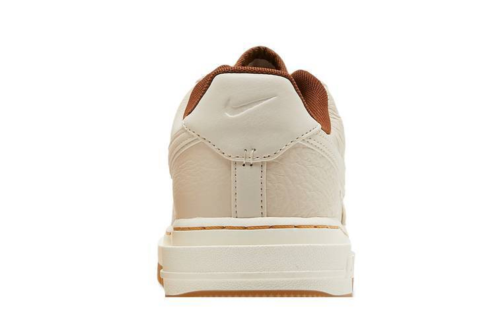 Кроссовки Nike Air Force 1 Luxe "Pecan"