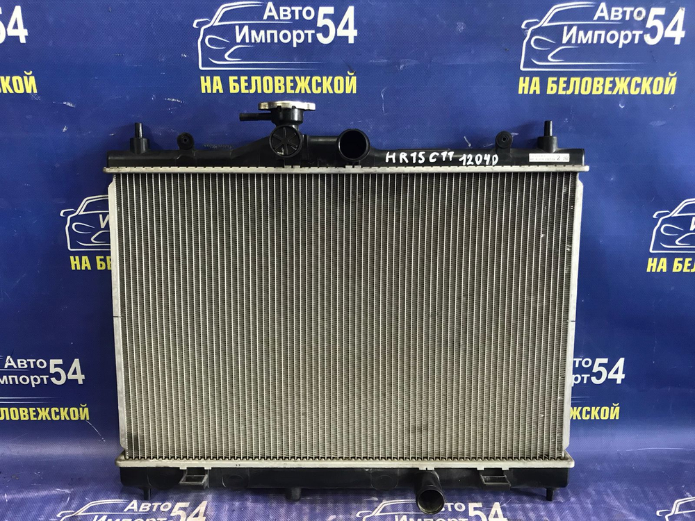 Радиатор двигателя NISSAN TIIDA 2004-2008