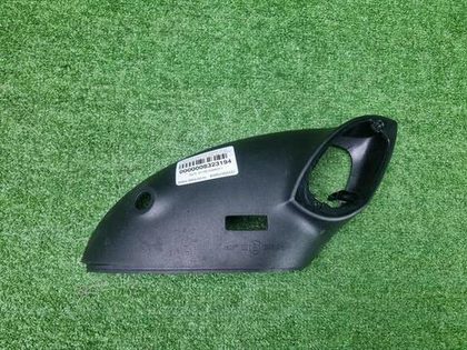 Крышка зеркала правая Porsche Cayenne 3 (17-нв)