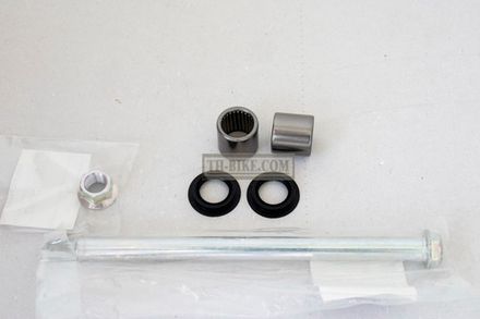 Kawasaki KLX125 Swingarm rebuild/repair kit
