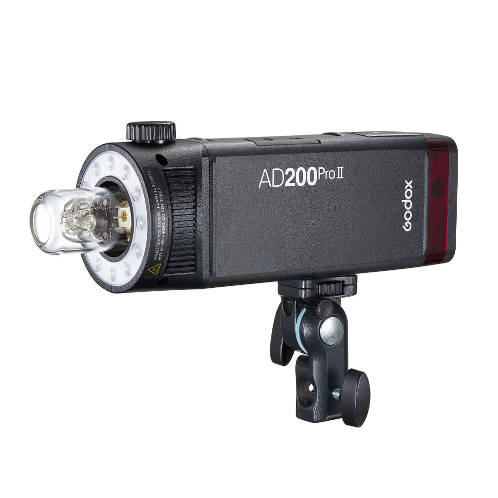 Вспышка аккумуляторная Godox Witstro AD200ProII