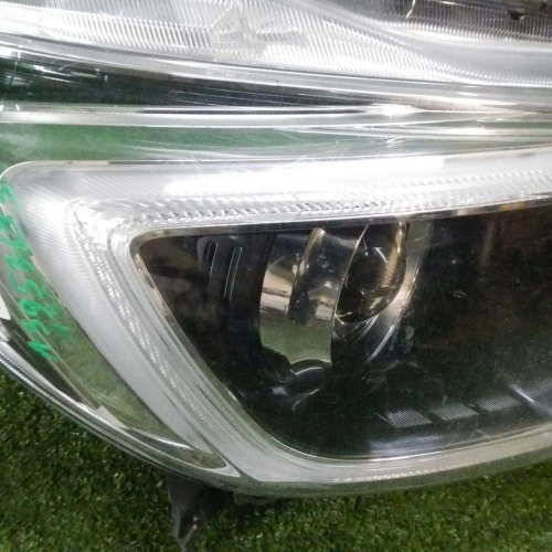 Фара правая Subaru Outback 5 (2014-2018) LED