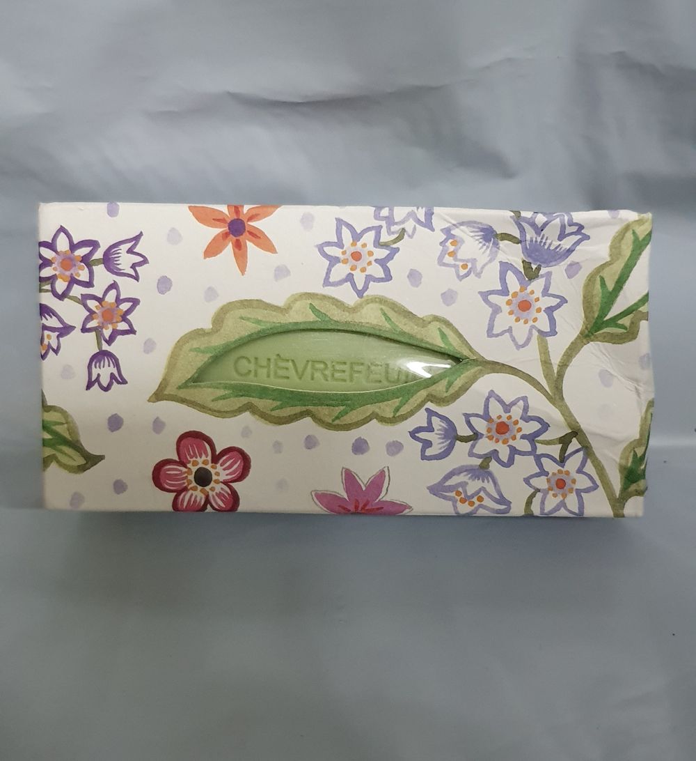 УЦЕНКА !!! Парфюмированное мыло Chèvrefeuille 140 гр