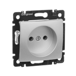 Розетка без заземления без шторок 16А 250В алюминий Valena Classic LEGRAND
