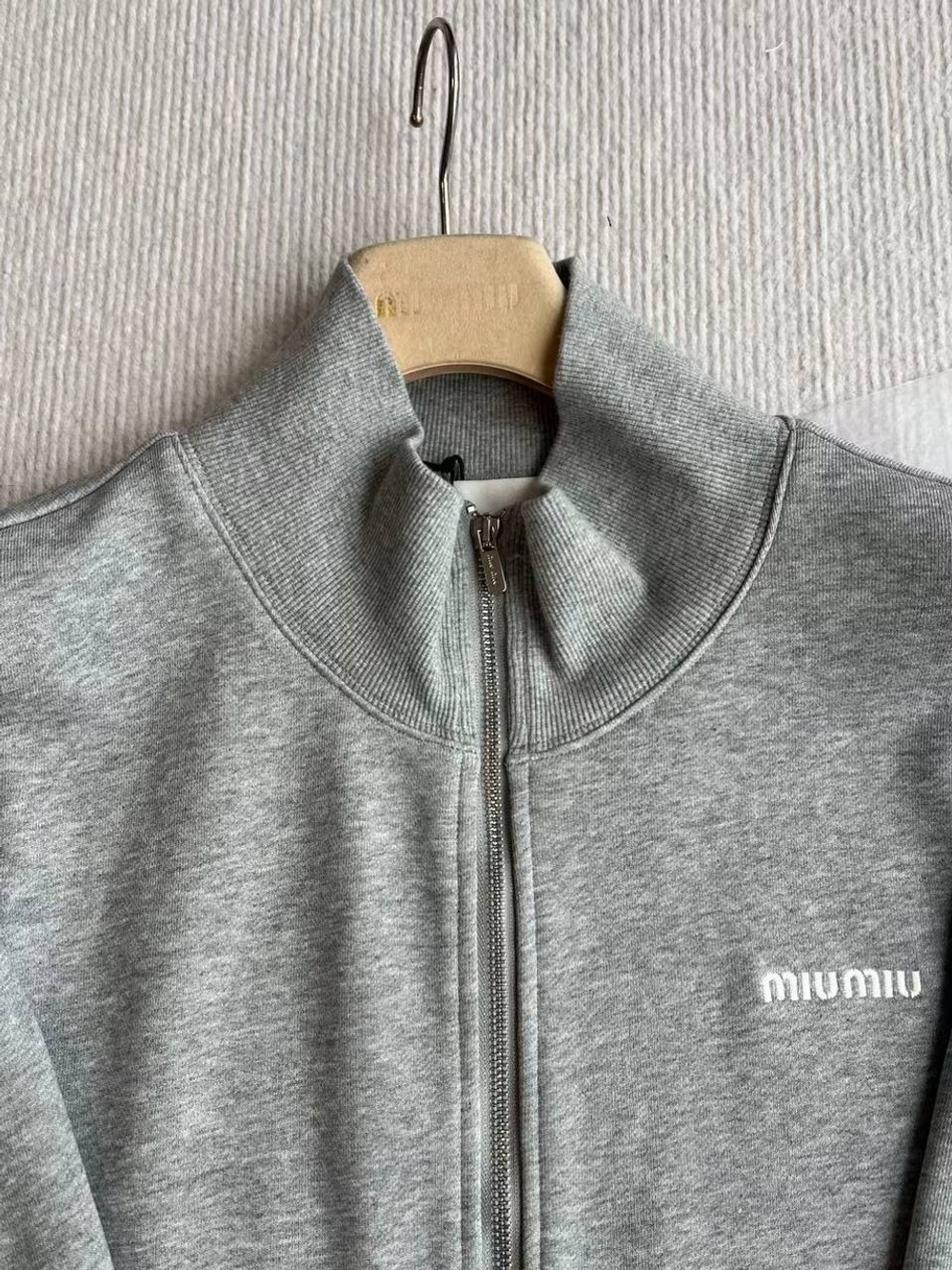 Толстовка Miu Miu