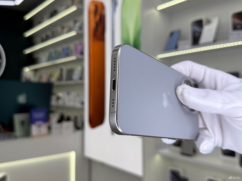 iPhone 15 Pro Max, 256 ГБ, SIM + eSIM б/у