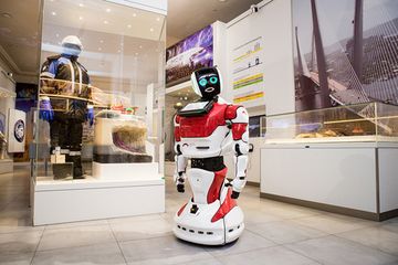 Робот-экскурсовод