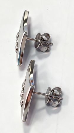 Ювелирные серьги Эстерелла из серебра 925 пробы,вставка фианиты