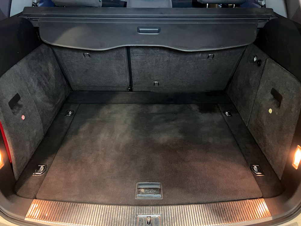 Volkswagen Touareg, 2004 год