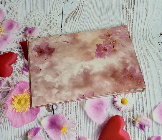 Свадебная книга пожеланий Пара Лебедей