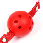 Красный кляп-шар с отверстиями для дыхания (Цвет: красный)
