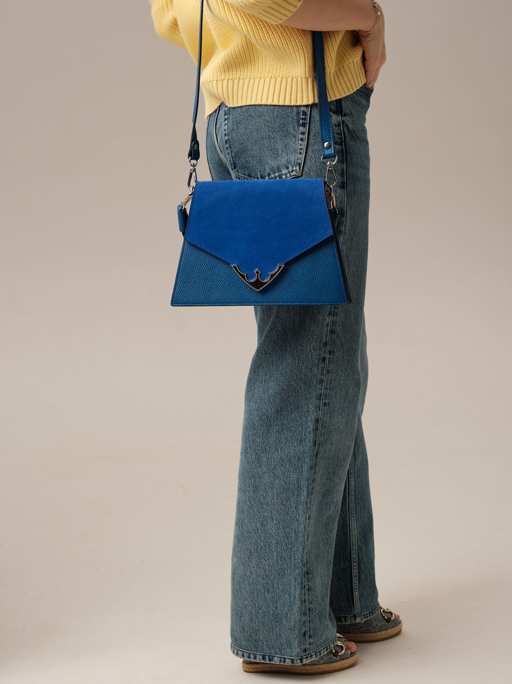 Кожаная сумка Azaro 30838 синяя гуашь