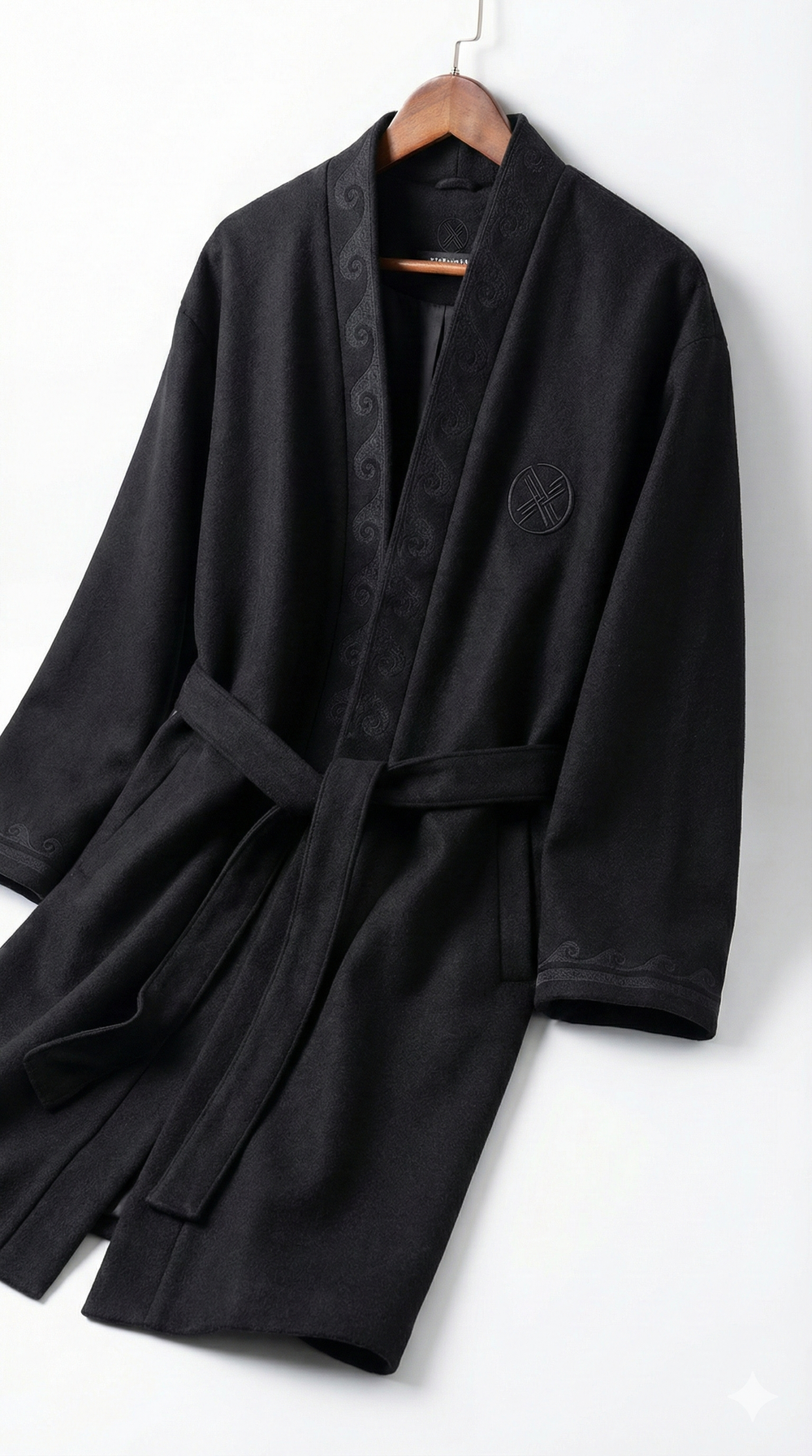 Шапан шерстяной OYU TOLQYN BLACK