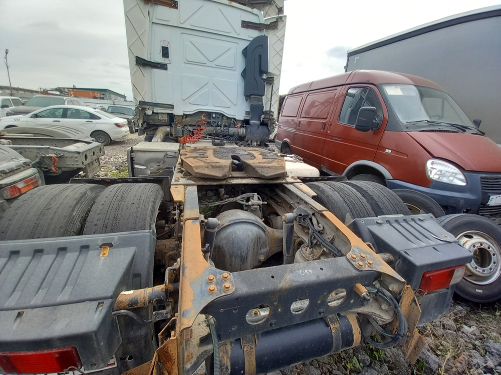 Ford Cargo 4x2 Седельный тягач Cargo (Дизельный, 12,7 л, 420 л.с., МТ)