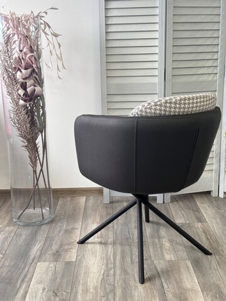 Стул М-City DISAUR Лилу Данс 180 Град. Поворотный, Уют Грей Клык, Orakul 998 темно-серый, Черный каркас