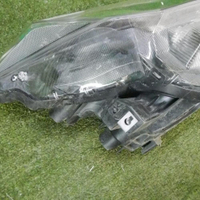 Фара правая Toyota RAV4 4 CA40 (2015-2019) LED