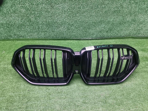 Решетка радиатора BMW X6M F96 (2019-2023)