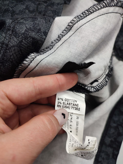 Платье с открытым декольте 44/46 размер