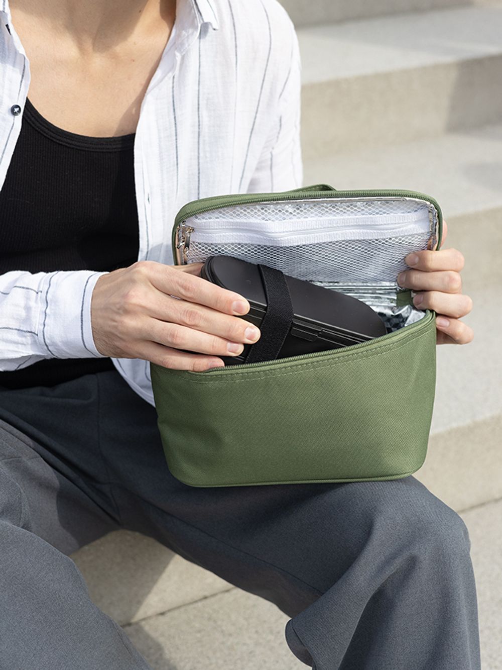 Термосумка для ланч-бокса/косметики/лекарств Smart Picnic, S, темно-зеленая