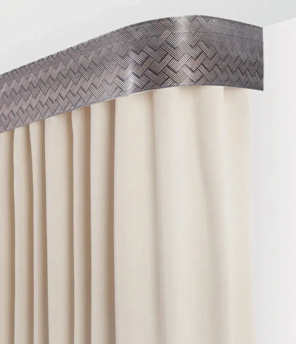 Пластиковый карниз с тиснением Legrand 2-х рядный Кант 2000 мм