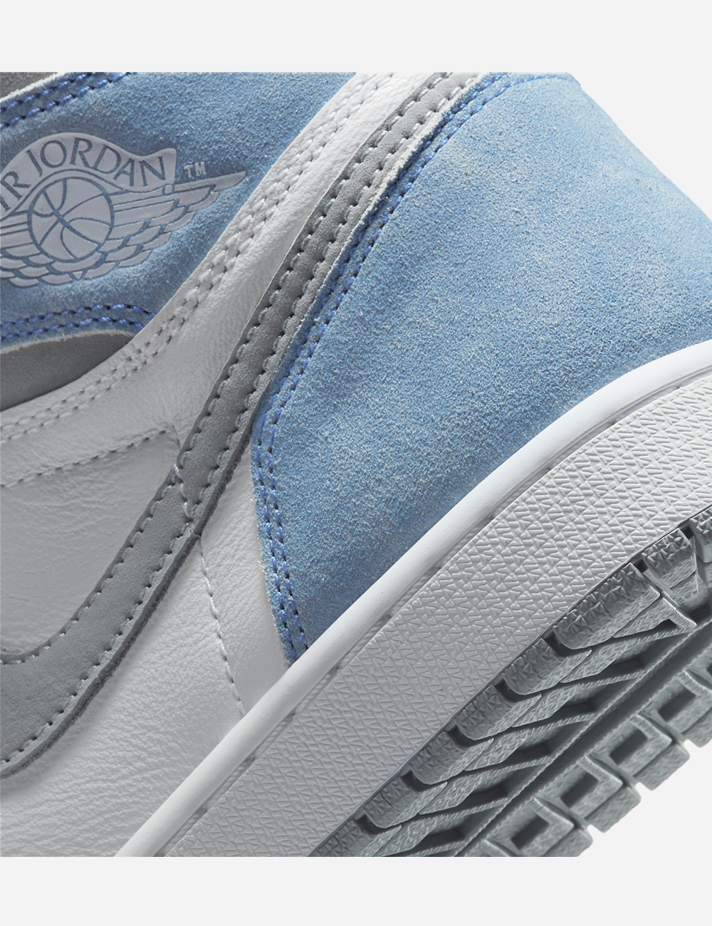 Aj 1 hyper royal on sale