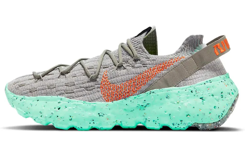 Nike Space Hippie 04