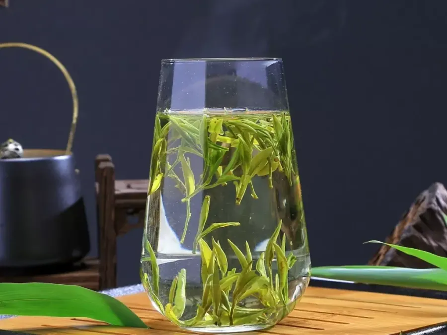 Huangshan Maofeng i Legenda o białej lilii