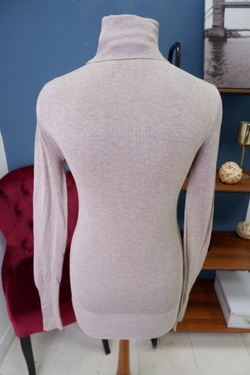 Джемпер Твоё базовый 42 размер