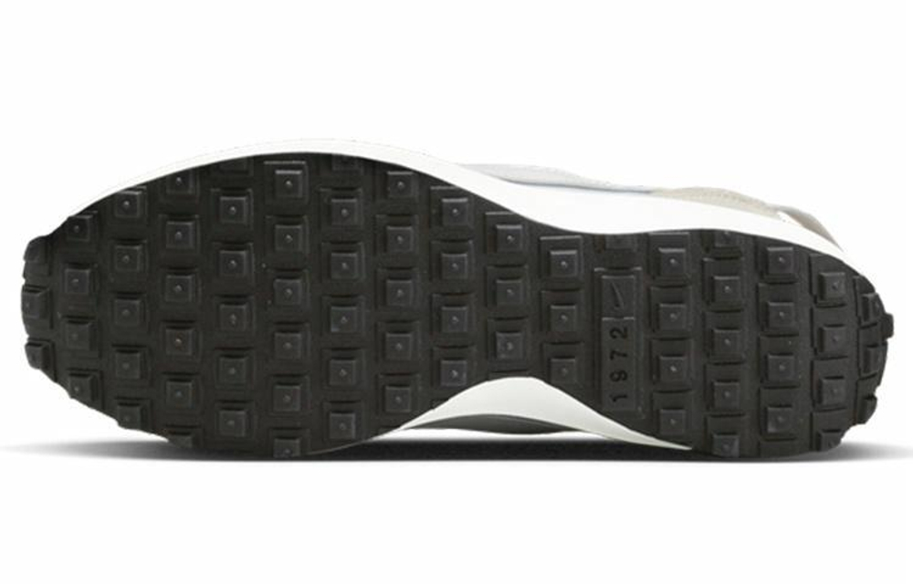 Кроссовки Nike Waffle Debut (Женская размерная сетка)