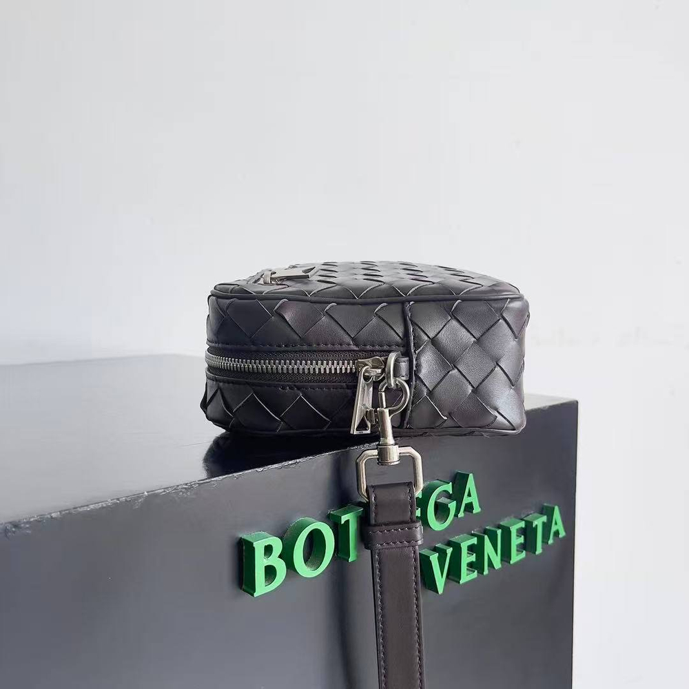 Клатч Bottega Veneta
