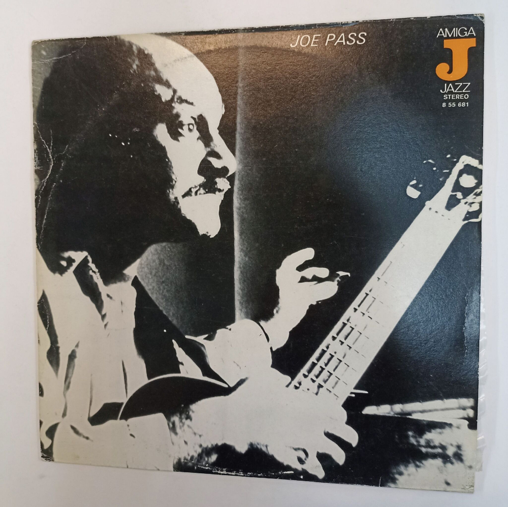 Винтажная виниловая пластинка LP Joe Pass (ГДР 1980)