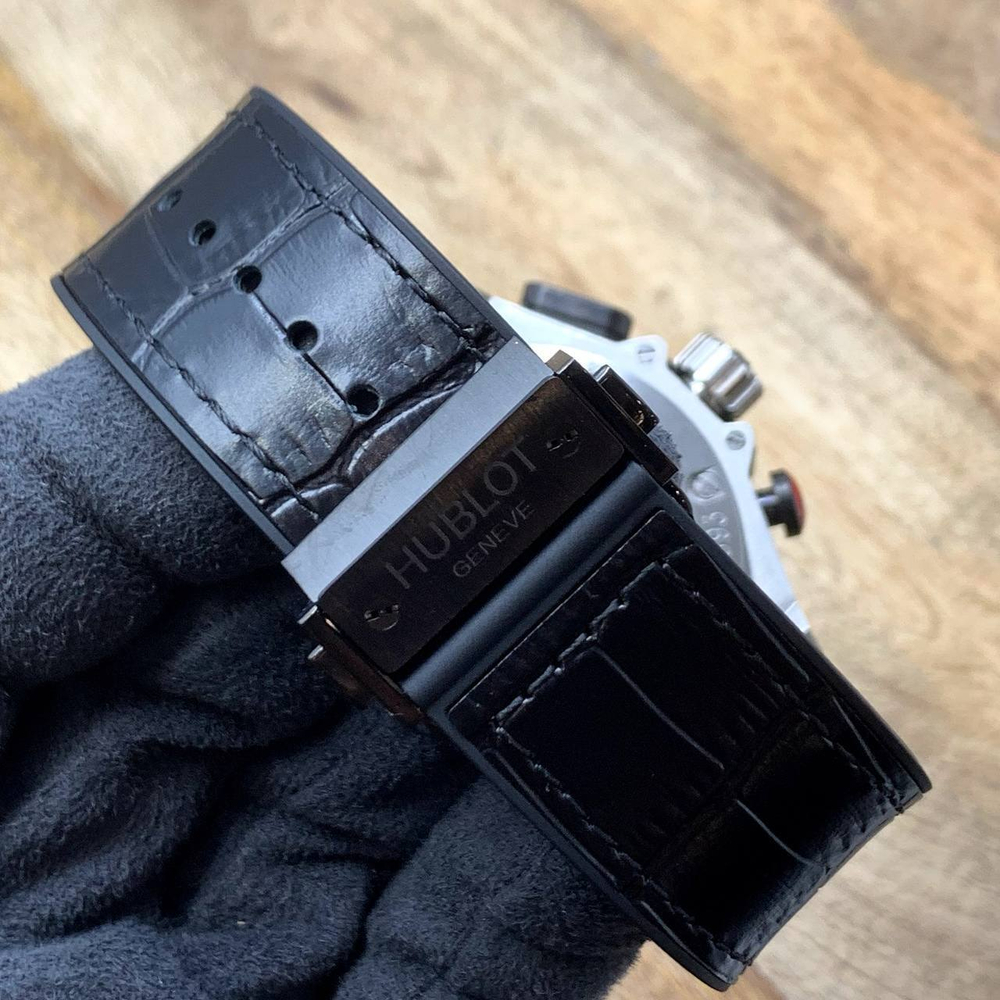 Часы Hublot