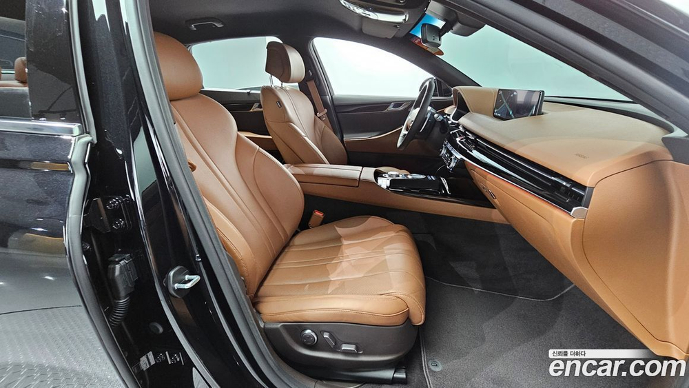 Genesis G80 (RG3) Бензин 2.5 Turbo AWD (06.2022)
