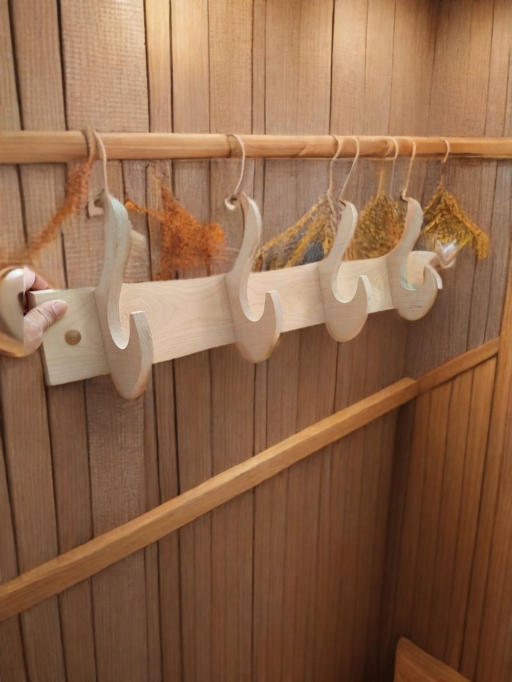 Вешалка для бани 3 крючка