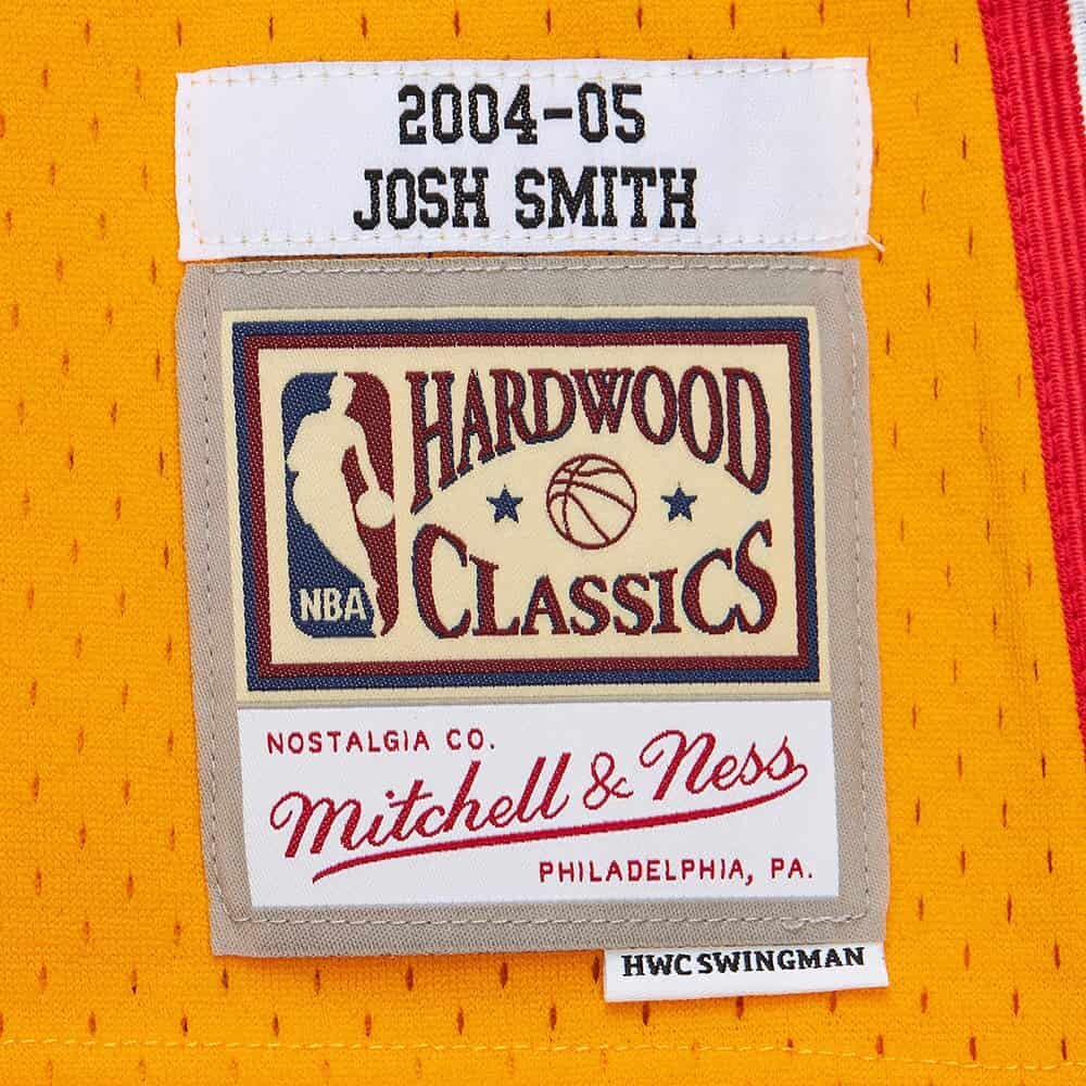 Баскетбольная джерси Mitchell&Ness NBA Hardwood Classics Swingman Jersey 2004/05 Atlanta Hawks Josh Smith Yellow