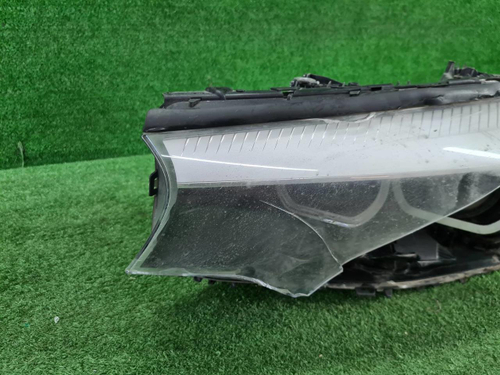 Битая Фара левая BMW 5er G30 (2017-2020) LED