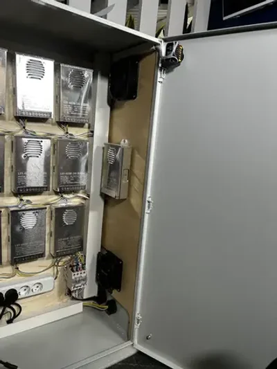 Силовой шкаф для Арены «Pixel battle»