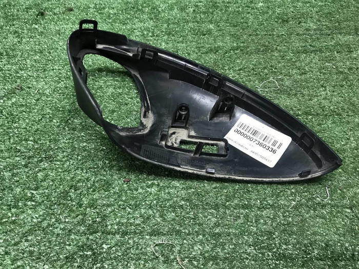 Накладка зеркала правая Porsche Cayenne 958 14-18