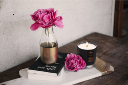 Parks London Nocturne Dark Rose - ароматическая свеча /   220  g  / GTIN 5039143005783