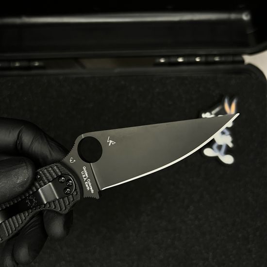 Нож складной Spyderco ParaMilitary 2 Salt Black C81GMCBKP2 c черным клинком CPM-MagnaCut, рукоять черный G10