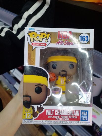 Фигурка Funko POP! NBA All-Stars: Wilt Chamberlain (1972) (№163) 67493 — Уценка (повреждена упаковка)