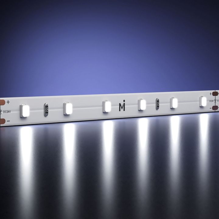 Светодиодная лента Maytoni 7,2W/m 60LED/m 2835SMD холодный белый 5M 201026