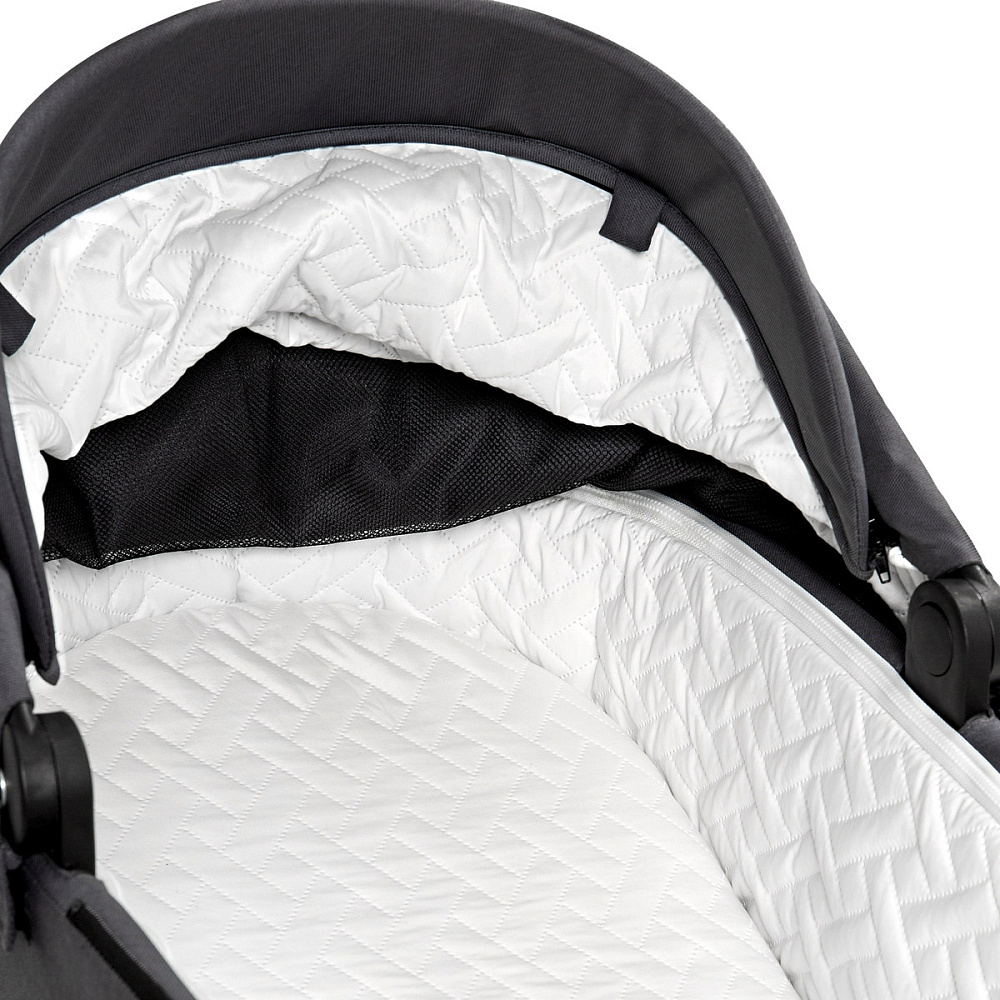 Коляска 3 в 1 Sweet Baby Stella + автокресло Premier Black Dark Grey