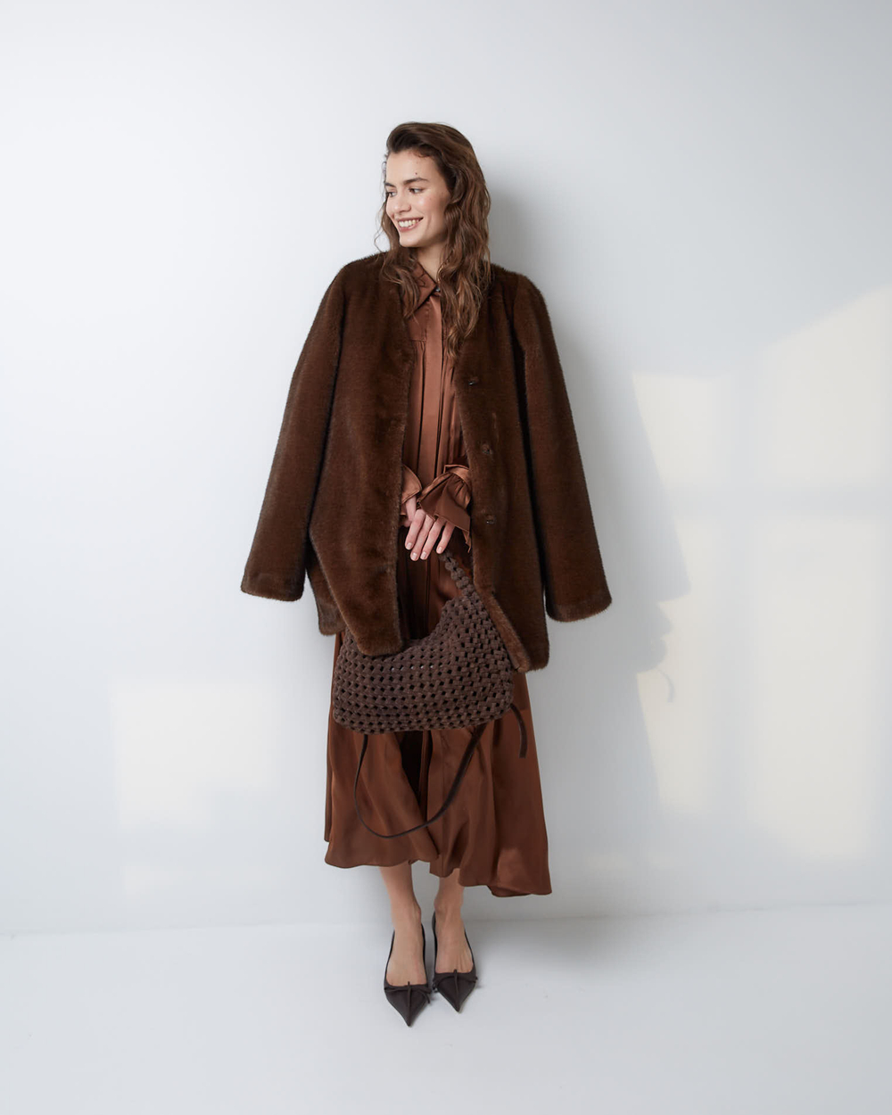 Платье-рубашка макси из шелка Берберри шоколадный