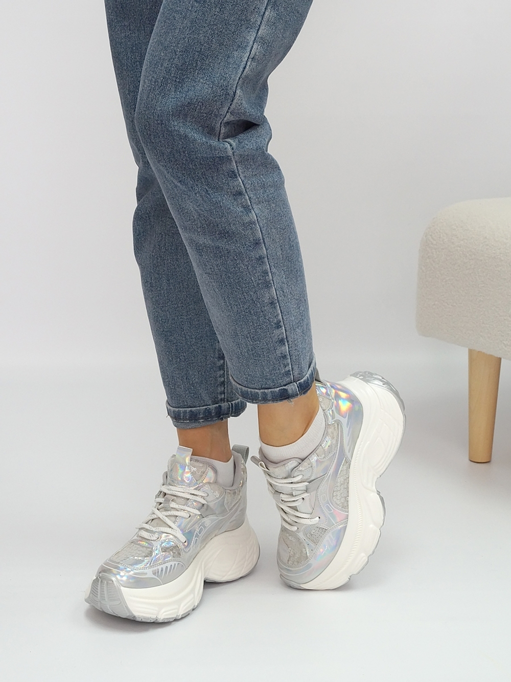 Кроссовки женские летние