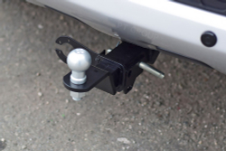 Фаркоп PT GROUP /съемный квадрат/ для RENAULT Duster 2012- /Kaptur 2016-/ NISSAN Terrano 2014-(паспорт и сертификат в комплекте)(без электрики) арт.NTE-12-991122.00